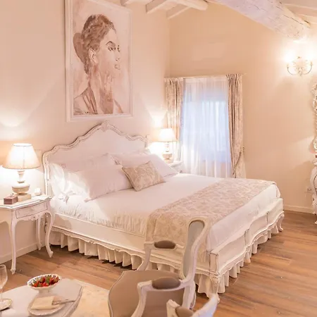 Gæstehus Maison Resola - Experience 4*